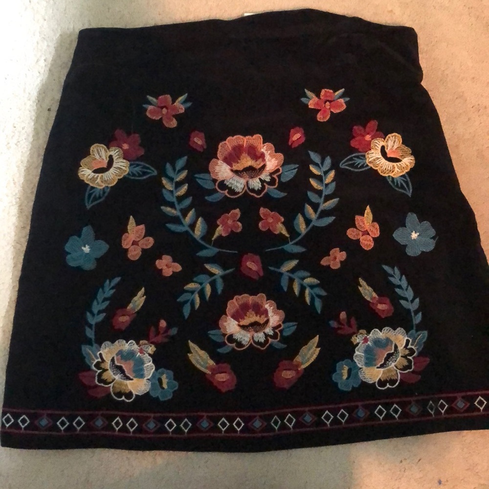 Miami mini velvet skirt